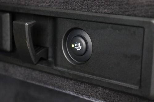 BMW 330 G20 e iA M-SPORT + GPS + CARPLAY + PDC + CRUISE(ACC) + ALU 17 + TREKHAAK 