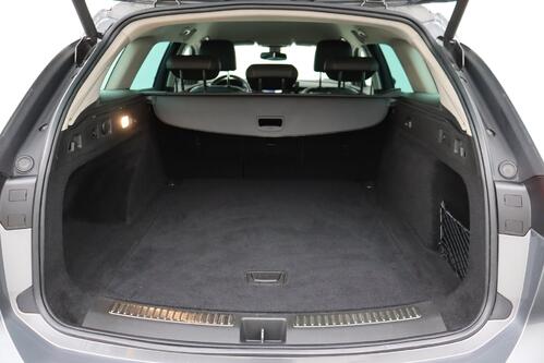 OPEL Insignia SPORTS TOURER BUSINESS ELEGANCE 1.5D TURBO + A/T + GPS + CAMERA + PDC + CRUISE + ALU 