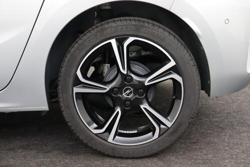 OPEL Corsa SPORT 1.2 i  + CARPLAY + CAMERA + PDC + CRUISE + PANO DAK + ALU 