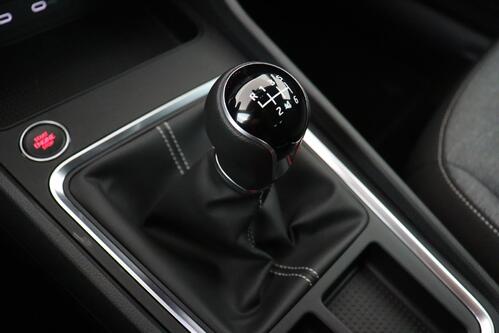 SEAT Ateca MOVE! 1.0 TSI + GPS + CARPLAY + CAMERA + PDC + CRUISE + ALU 