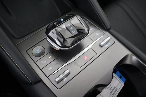 BYD ATTO 2 ACTIVE 45kWh + A/T + CARPLAY + CAMERA + CRUISE(ACC) + PANO DAK + ALU 17