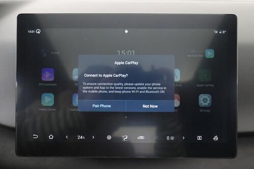 BYD ATTO 2 ACTIVE + A/T + CARPLAY + LEDER + CAMERA + CRUISE(ACC) + PANO DAK + ALU 