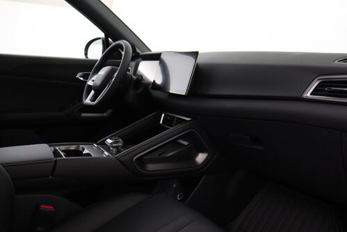 BYD ATTO 2 ACTIVE + A/T + CARPLAY + LEDER + CAMERA + CRUISE(ACC) + PANO DAK + ALU 