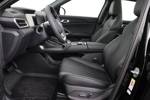 BYD ATTO 2 ACTIVE + A/T + CARPLAY + LEDER + CAMERA + CRUISE(ACC) + PANO DAK + ALU 