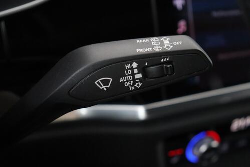 AUDI Q3 *SPORTBACK 35 1.5TFSI + GPS + LEDER + CAMERA + PDC + CRUISE + OPEN DAK + ALU 18