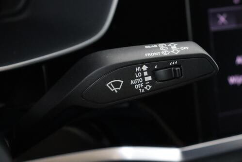 AUDI Q3 *SPORTBACK S-LINE 45 1.4TFSI-e S-TRONIC  COMBINEERT 245 PK + GPS + LEDER + PDC + ALU 18