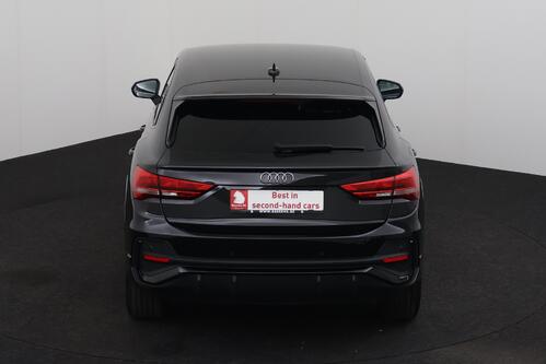 AUDI Q3 *SPORTBACK S-LINE 45 1.4TFSI-e S-TRONIC  COMBINEERT 245 PK + GPS + LEDER + PDC + ALU 18