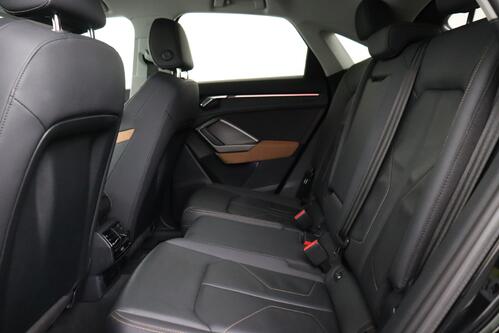 AUDI Q3 *SPORTBACK S-LINE 45 1.4TFSI-e S-TRONIC  COMBINEERT 245 PK + GPS + LEDER + PDC + ALU 18