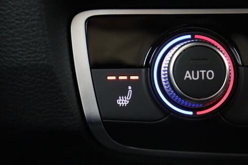 AUDI Q3 *SPORTBACK S-LINE 45 1.4TFSI-e S-TRONIC  COMBINEERT 245 PK + GPS + LEDER + PDC + ALU 18