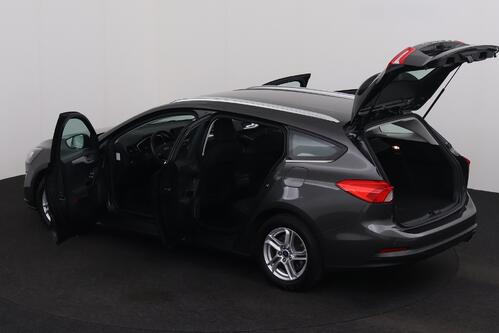 FORD Focus *CLIPPER CONNECTED 1.0i ECOBOOST + GPS + CAMERA + PDC + CRUISE + ALU 16