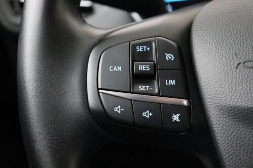 FORD Focus *CLIPPER CONNECTED 1.0i ECOBOOST + GPS + CAMERA + PDC + CRUISE + ALU 16