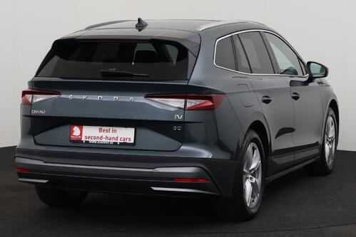 SKODA Enyaq iV 80 82 kWh + A/T + GPS + LEDER + CARPLAY + CAMERA + PDC + PANO DAK + CRUISE(ACC) + ALU