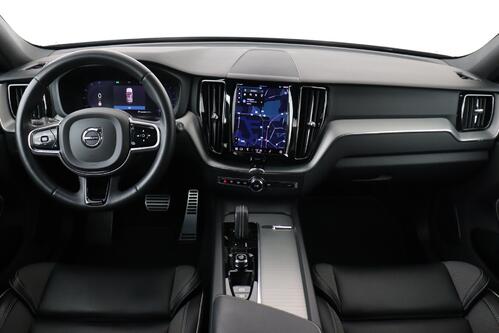 VOLVO XC60 2.0 B4 R-DESIGN  GEARTRONIC + GPS + HALF/ LEDER + CAMERA + PDC + CRUISE + ALU + TREKHAAK 
