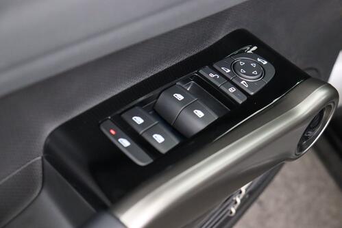 BYD ATTO 3 DESIGN 60.5 kWh + A/T + LEDER + CARPLAY + CAMERA + PDC + CRUISE(ACC) + ALU 18