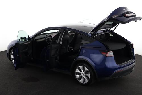 TESLA Model Y LONG RANGE DUAL MOTOR AWD 78.8 kWh + A/T + GPS + LEDER + CAMERA + PANO DAK + CRUISE + ALU 19