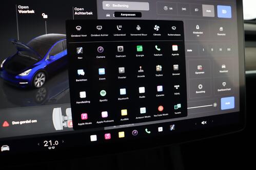 TESLA Model Y LONG RANGE DUAL MOTOR AWD 78.8 kWh + A/T + GPS + LEDER + CAMERA + PANO DAK + CRUISE + ALU 19