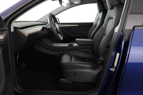 TESLA Model Y LONG RANGE DUAL MOTOR AWD 78.8 kWh + A/T + GPS + LEDER + CAMERA + PANO DAK + CRUISE + ALU 19