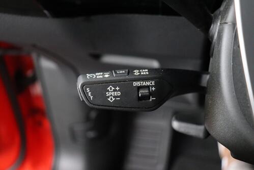 AUDI e-tron 55 QUATTRO S-LINE 95 kWh + A/T + GPS + LEDER + CARPLAY + CAMERA + PDC + CRUISE(ACC) + ALU 20 + TREKHAAK 