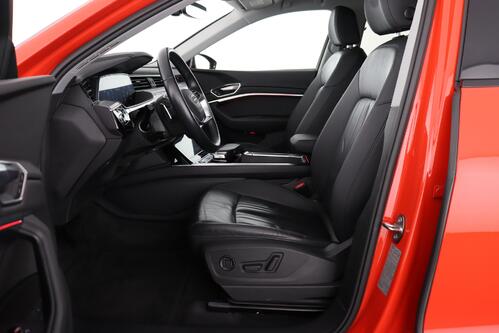 AUDI e-tron 55 QUATTRO S-LINE 95 kWh + A/T + GPS + LEDER + CARPLAY + CAMERA + PDC + CRUISE(ACC) + ALU 20 + TREKHAAK 