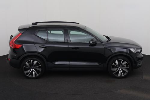 VOLVO XC40 P8 R-DESIGN RECHARGE AWD 78 kWh + CARPLAY + GPS + PDC + CRUISE (ACC) + HALF-LEDER + ALU 20