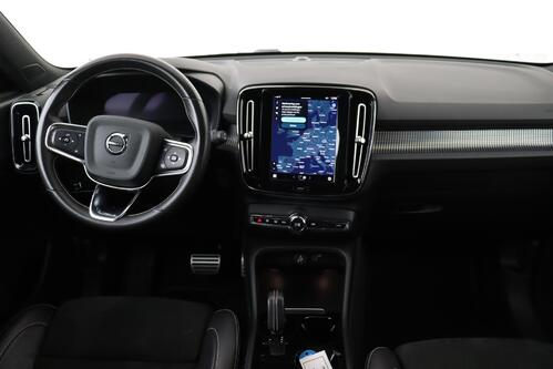 VOLVO XC40 P8 R-DESIGN RECHARGE AWD 78 kWh + CARPLAY + GPS + PDC + CRUISE (ACC) + HALF-LEDER + ALU 20