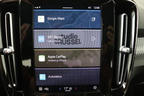 VOLVO XC40 P8 R-DESIGN RECHARGE AWD 78 kWh + CARPLAY + GPS + PDC + CRUISE (ACC) + HALF-LEDER + ALU 20