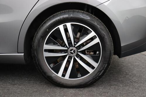 MERCEDES-BENZ B 250 e BUSINESS SOLUTION iA PHEV + GPS + LEDER + CAMERA + PDC + PANO DAK + CRUISE + ALU 17