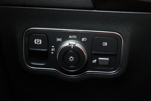 MERCEDES-BENZ B 250 e BUSINESS SOLUTION iA PHEV + GPS + LEDER + CAMERA + PDC + PANO DAK + CRUISE + ALU 17