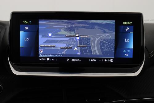 PEUGEOT 2008 e GT 50 kWh + A/T + GPS + CARPLAY + HALF/LEDER + CAMERA + PDC + CRUISE + ALU 17