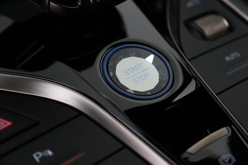 BYD ATTO 3 DESIGN 60.5 KwH + CARPLAY + CAMERA + PDC + CRUISE + PANO + LEDER + ALU 