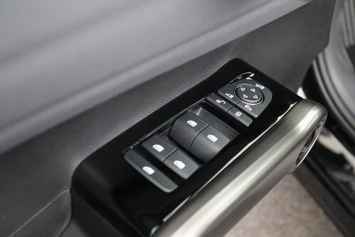 BYD ATTO 3 DESIGN 60.5 KwH + CARPLAY + CAMERA + PDC + CRUISE + PANO + LEDER + ALU 