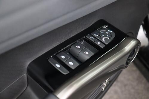 BYD ATTO 3 DESIGN 60.5 KwH + A/T + LEDER + CARPLAY + CAMERA + PDC + PANO DAK + CRUISE(ACC) + ALU 18