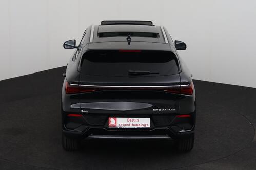 BYD ATTO 3 DESIGN 60.5 KwH + A/T + CARPLAY + LEDER + CAMERA + PDC + CRUISE(ACC) + PANO DAK + ALU 18
