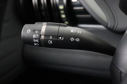 BYD ATTO 3 DESIGN 60.5 KwH + A/T + CARPLAY + LEDER + CAMERA + PDC + CRUISE(ACC) + PANO DAK + ALU 18