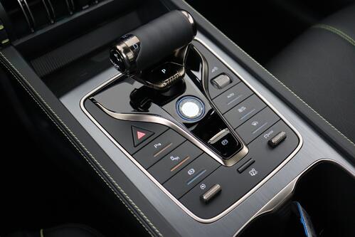 BYD ATTO 3 DESIGN 60.5 KwH + A/T + CARPLAY + LEDER + CAMERA + PDC + CRUISE(ACC) + PANO DAK + ALU 18