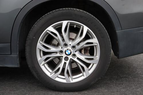 BMW X1 xDRIVE25e iA  PHEV COMBINEERT 220PK + GPS + CAMERA + PDC + CRUISE + ALU 18