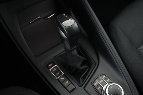 BMW X1 xDRIVE25e iA  PHEV COMBINEERT 220PK + GPS + CAMERA + PDC + CRUISE + ALU 18