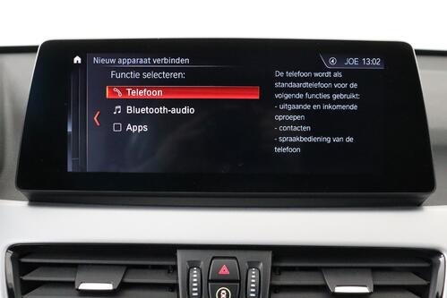 BMW X1 xDRIVE25e iA  PHEV COMBINEERT 220PK + GPS + CAMERA + PDC + CRUISE + ALU 18