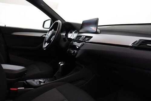 BMW X1 xDRIVE25e iA  PHEV COMBINEERT 220PK + GPS + CAMERA + PDC + CRUISE + ALU 18