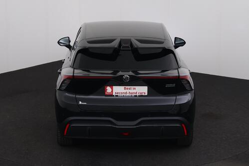 MG MG4 LUXURY  64 kWh + A/T + GPS + CAMERA + PDC  