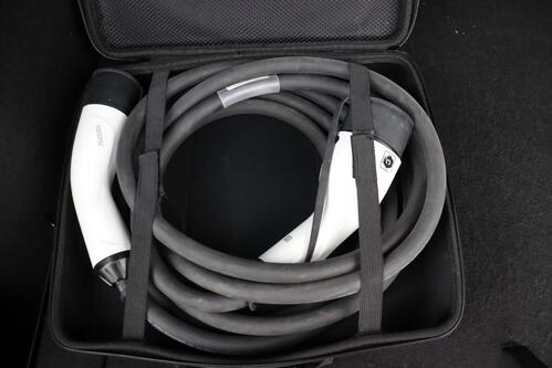 MG MG4 LUXURY  64 kWh + A/T + GPS + CAMERA + PDC  