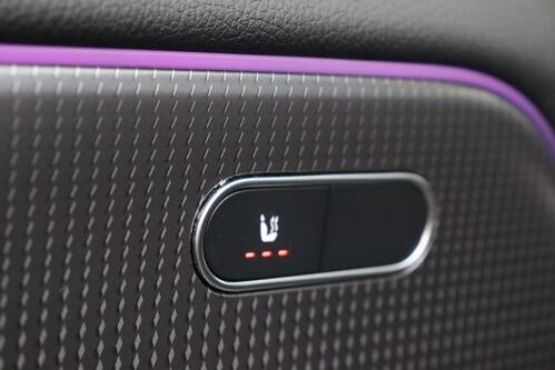 MERCEDES-BENZ EQA 250 LUXURY BUSINESS SOLUTION 66 kWh + A/T + GPS + LEDER + CAMERA + PDC + CRUISE + ALU