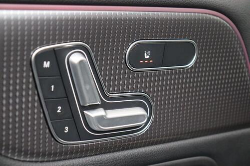 MERCEDES-BENZ EQA 250 LUXURY BUSINESS SOLUTION 66kWh + A/T + GPS + LEDER + CAMERA + PDC + CRUISE (ACC) + PANO DAK + ALU + TREKHAAK 