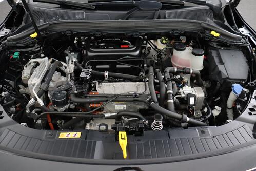 MERCEDES-BENZ EQA 250 LUXURY BUSINESS SOLUTION 66kWh + A/T + GPS + LEDER + CAMERA + PDC + CRUISE (ACC) + PANO DAK + ALU + TREKHAAK 