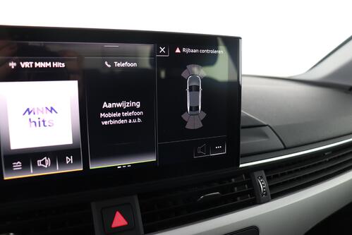 AUDI A4 30 BUS.EDITION 2.0TDI S-TRONIC + GPS + CARPLAY + PDC + ALU 16