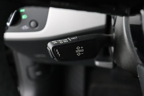 AUDI A4 30 BUS.EDITION 2.0TDI S-TRONIC + GPS + CARPLAY + PDC + ALU 16