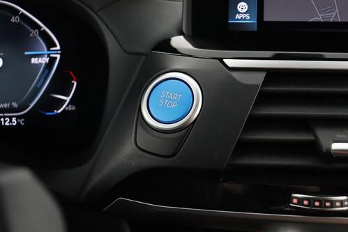 BMW iX3 80kWh + A/T + GPS + LEDER + CARPLAY + CAMERA + PDC + CRUISE (ACC) + PANO DAK + ALU 