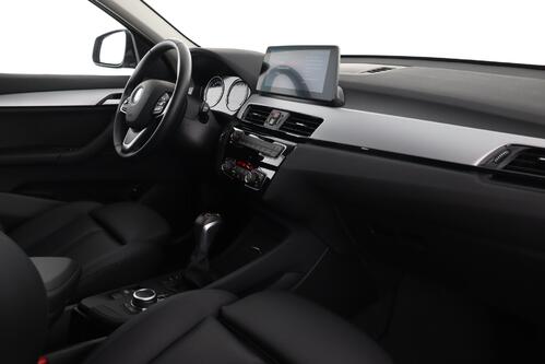 BMW X1 xDRIVE25e iA  PHEV COMBINEERT 220PK + GPS + LEDER + CAMERA + PDC + CRUISE(ACC) + ALU 17