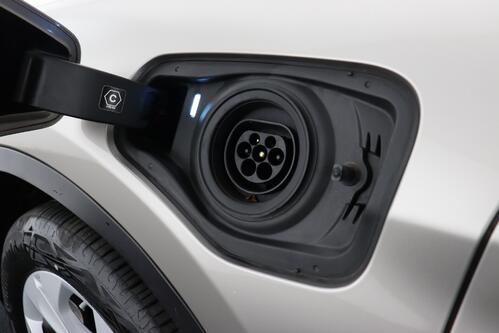 BMW X1 xDRIVE25e iA  PHEV COMBINEERT 220PK + GPS + LEDER + CAMERA + PDC + CRUISE(ACC) + ALU 17