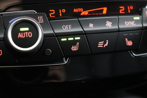 BMW X1 xDRIVE25e iA  PHEV COMBINEERT 220PK + GPS + LEDER + CAMERA + PDC + CRUISE(ACC) + ALU 17